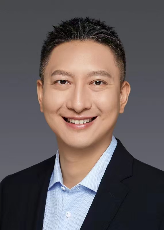 Xinyi Huang